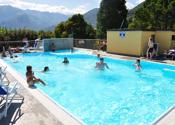 Camping Villaggio Paradiso 2*